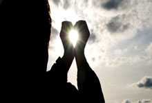 熊猫直播-亚洲杯重磅对决：三狮军团迎战东欧魔术师，谁主沉浮？