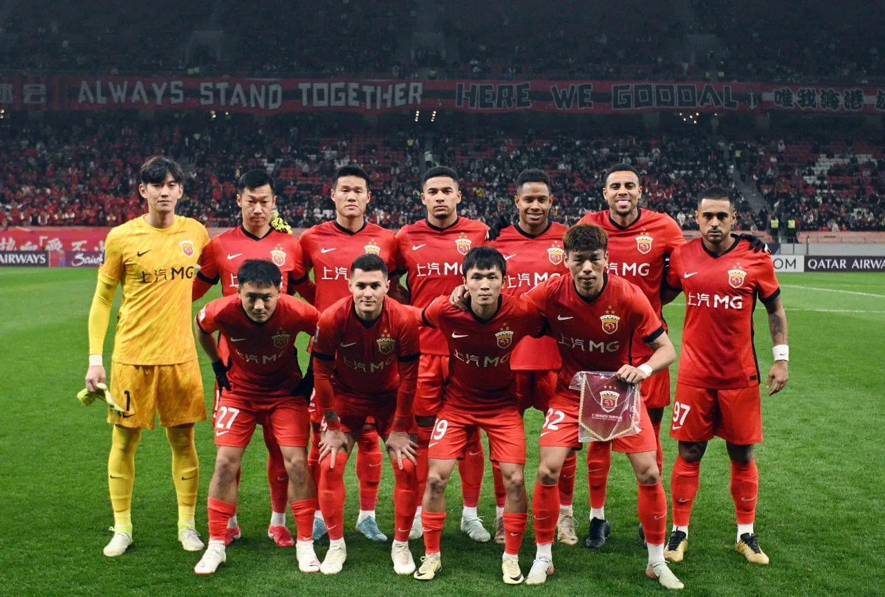 上港在主场力克对手夺取三分 上港在主场力克对手夺取三分