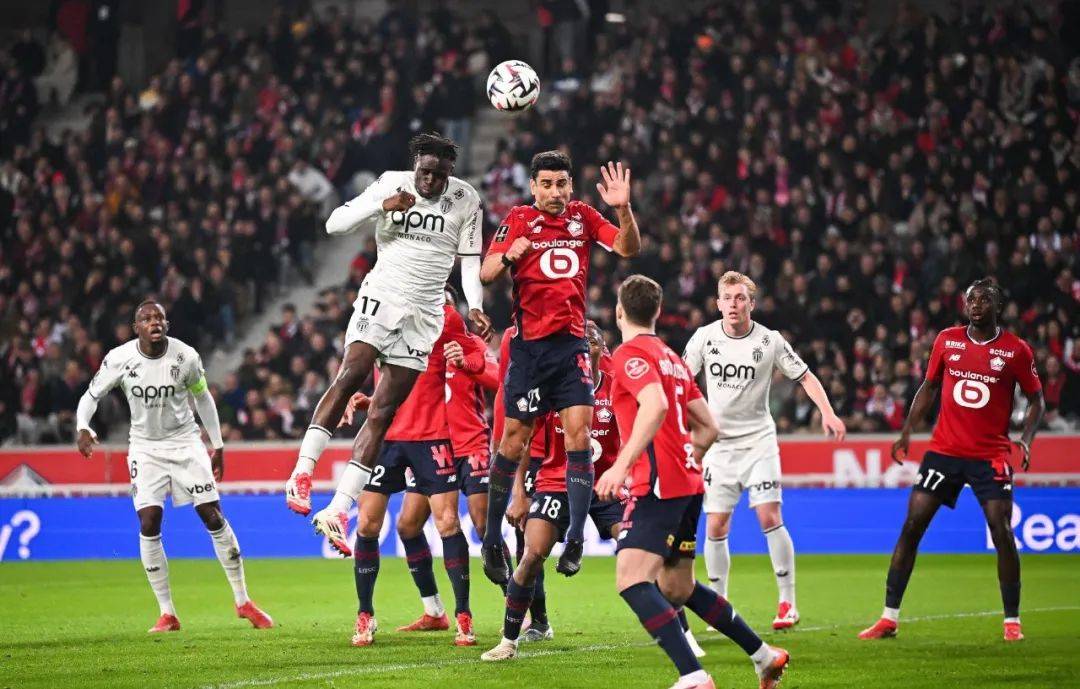 巴黎斯特拉斯堡客场战平摩纳哥,势如破竹 巴黎斯特拉斯堡客场战平摩纳哥,势如破竹