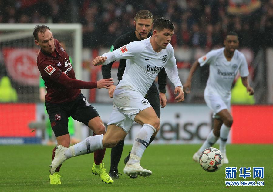 老纽伦堡斩获客场胜,实现保级望远镜 老纽伦堡斩获客场胜,实现保级望远镜