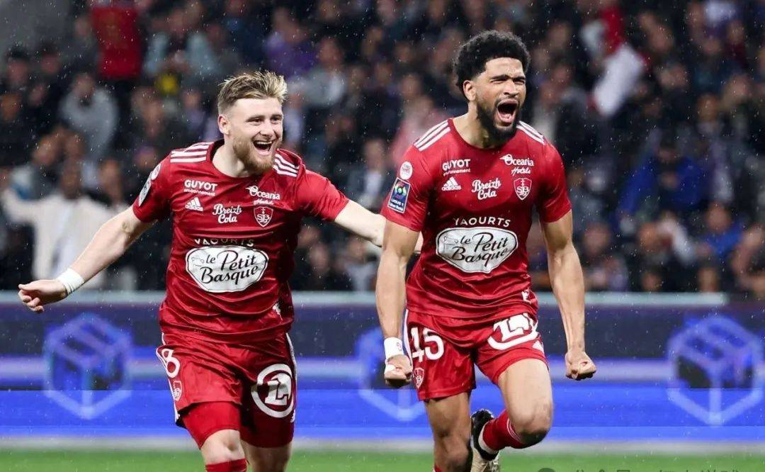 熊猫体育-关于惊心动魄！法甲比赛再掀风波，哪支球队能胜出？的信息