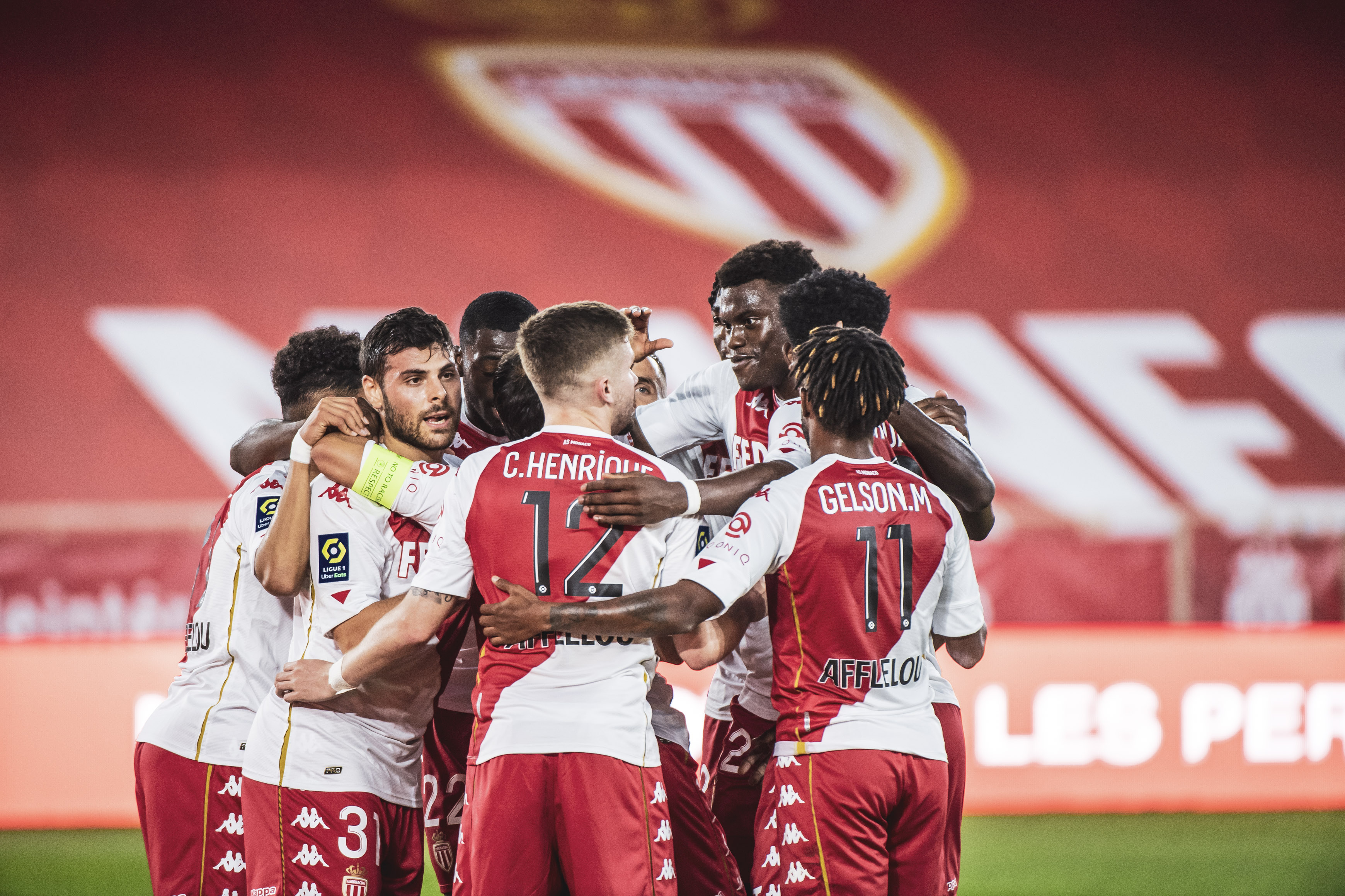 包含波尔多客场大胜,积分榜位置大幅上升的词条 包含波尔多客场大胜,积分榜位置大幅上升的词条